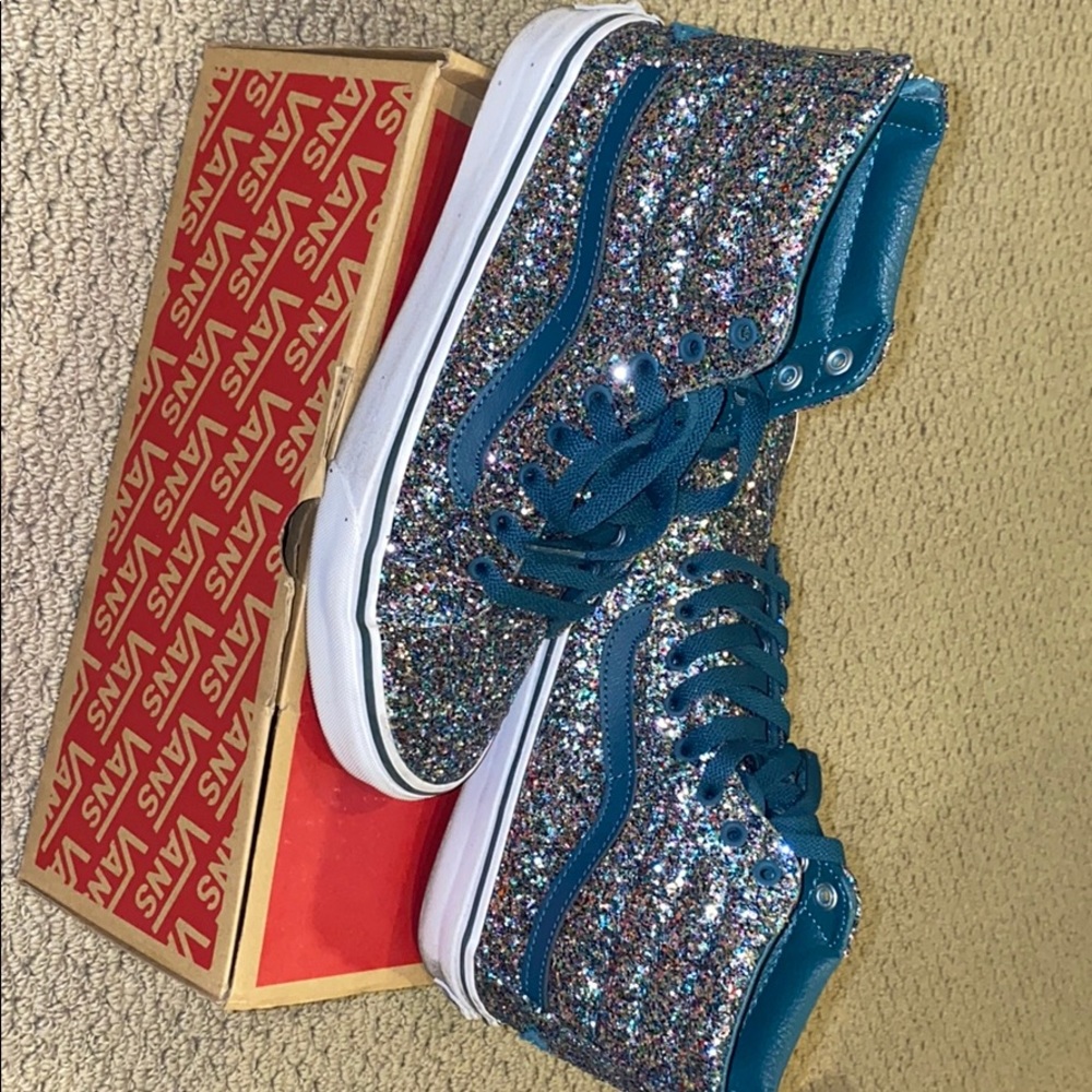 8.5 women’s vans